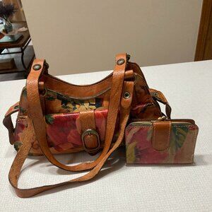 GUC Patricia Nash Leather Summer Drawing Shoulder bag & matching wallet